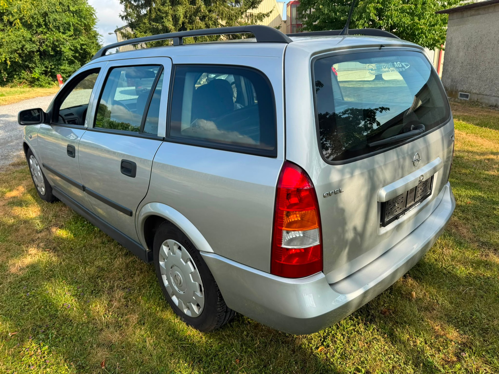 OPEL Astra 1.6i 16V Caravan-image-5