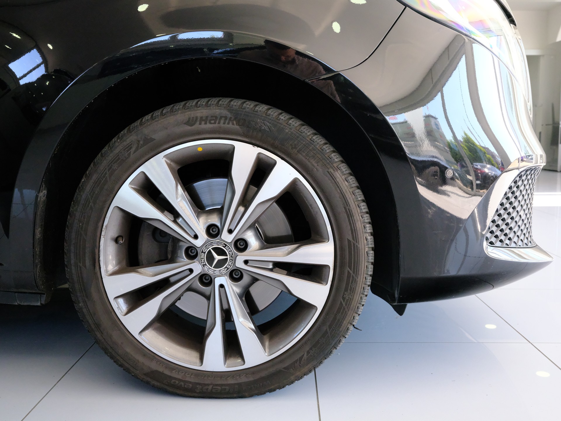 MERCEDES-BENZ V 300 d lang Avantgarde 9G-Tronic-image-18