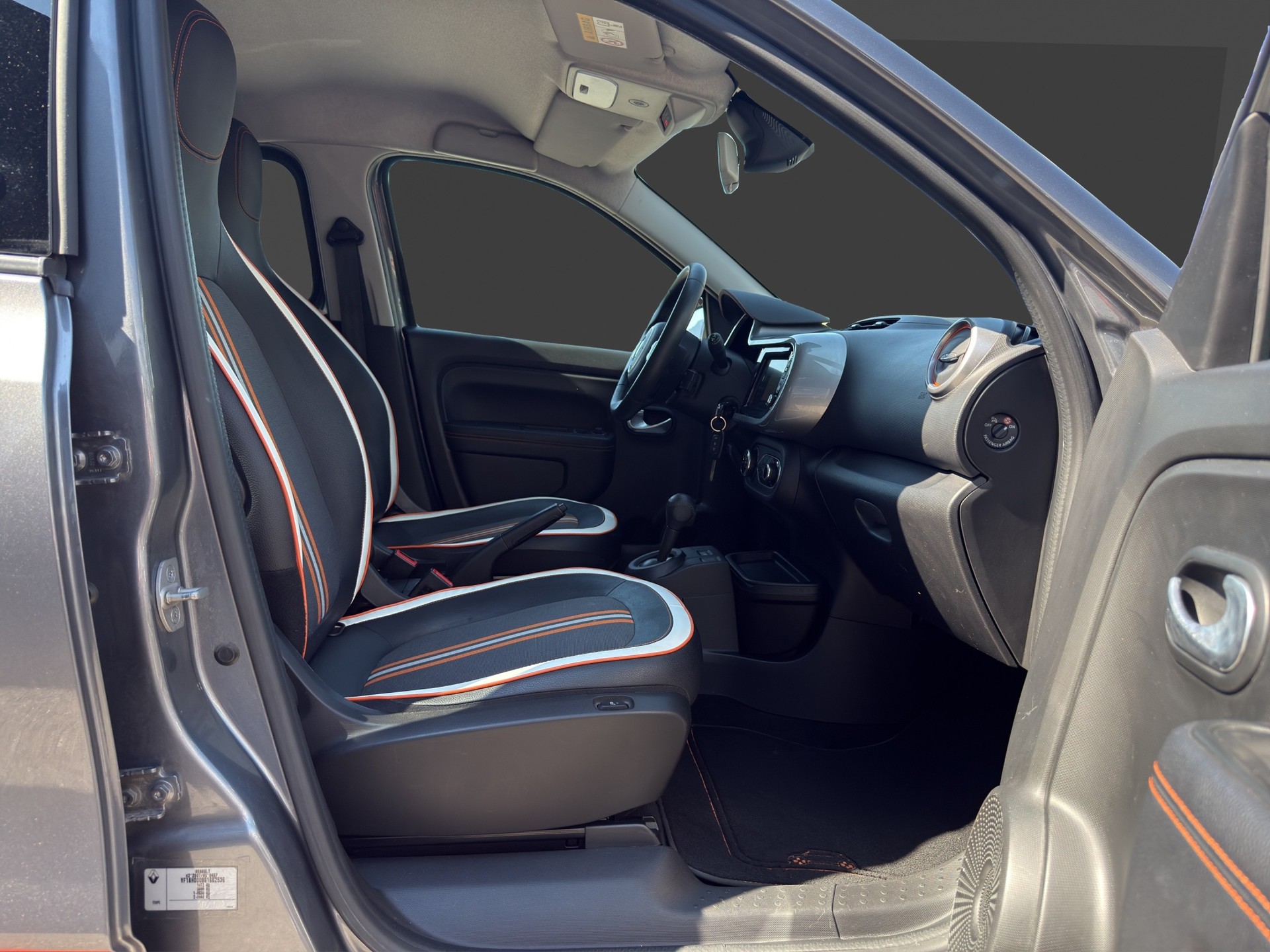 RENAULT Twingo 0.9 GT EDC-image-14