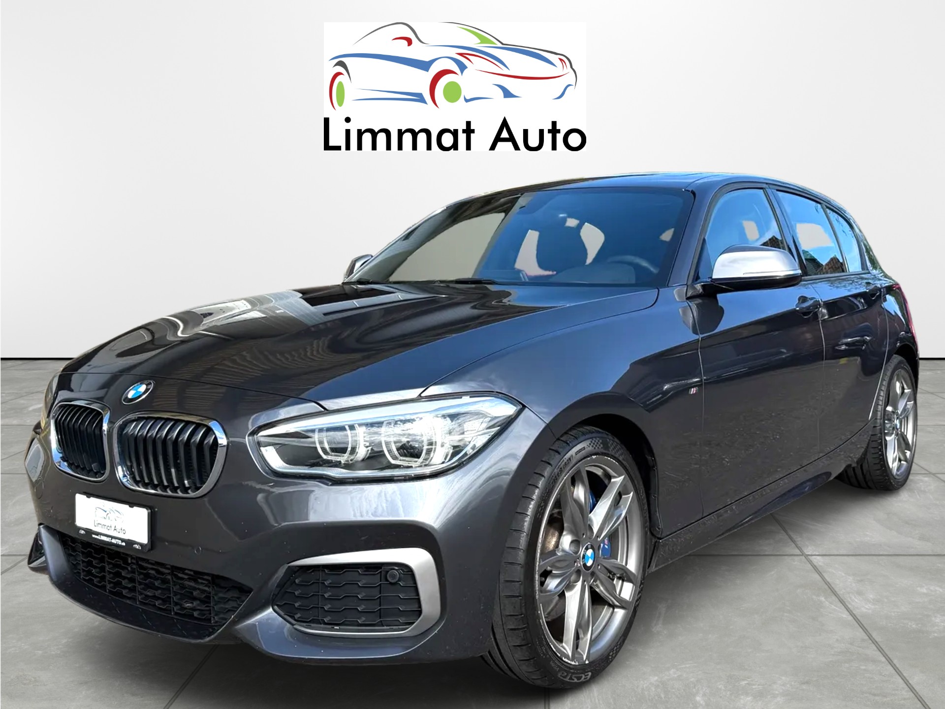 BMW M135i xDrive Steptronic