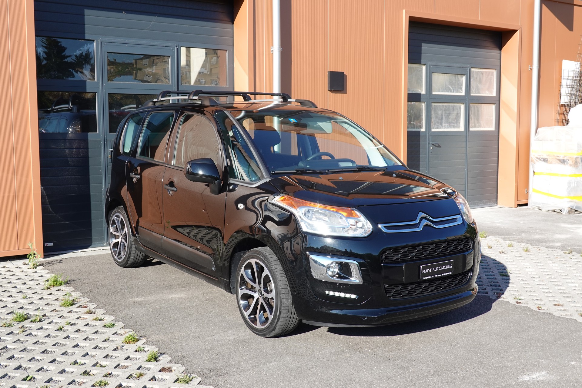 CITROEN C3 Picasso 1.2 - "Véhicule CH * Embrayage neuf * 8 Roues * Régulateur de vitesse * capteur stationnement * intérieur tissus"-showroom-element-2
