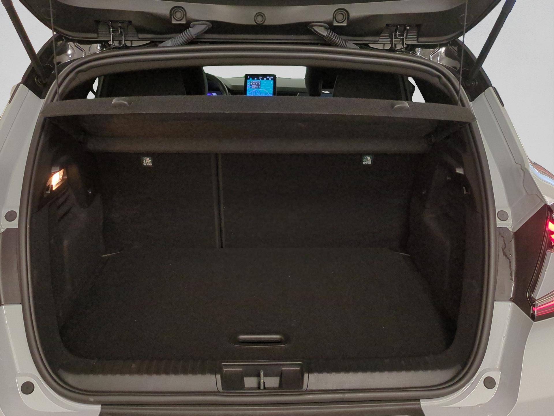 RENAULT Captur 1.6 E-Tech 145 Esprit Alpine DHT-image-15