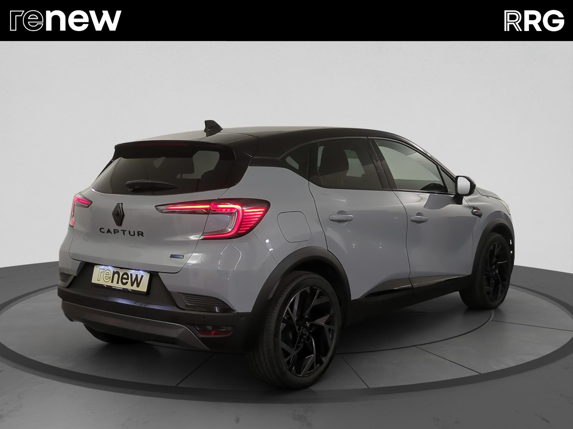 RENAULT Captur 1.6 E-Tech 145 Esprit Alpine DHT-showroom-element-2