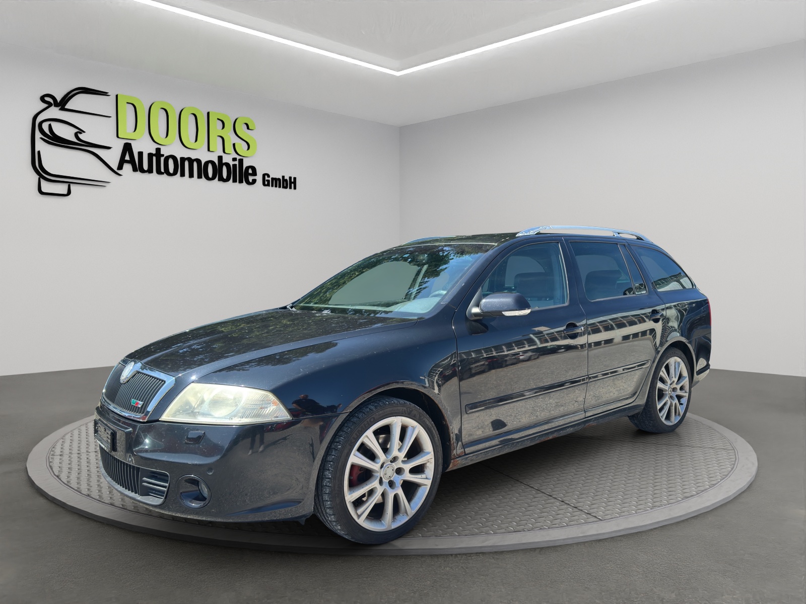 SKODA Octavia 2.0 TFSI RS-showroom-element-3