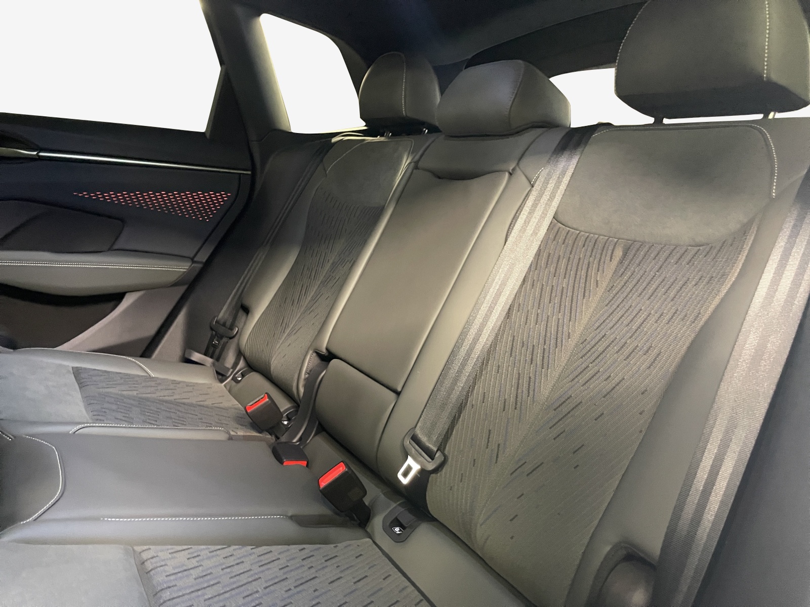 CUPRA Terramar 2.0 TSI DSG Prime Edition VZ 4Drive-image-11