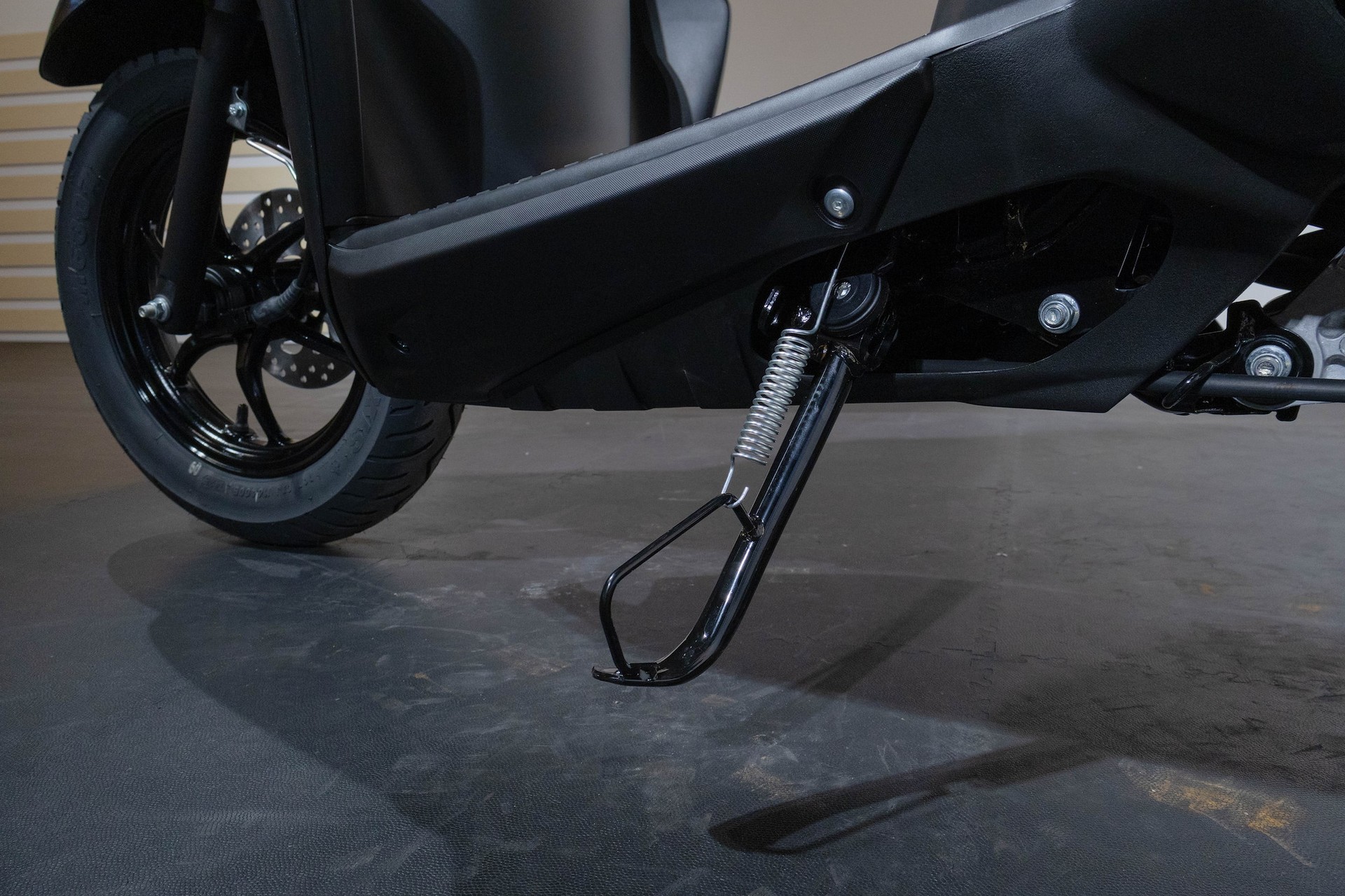 YAMAHA RayZR-image-14