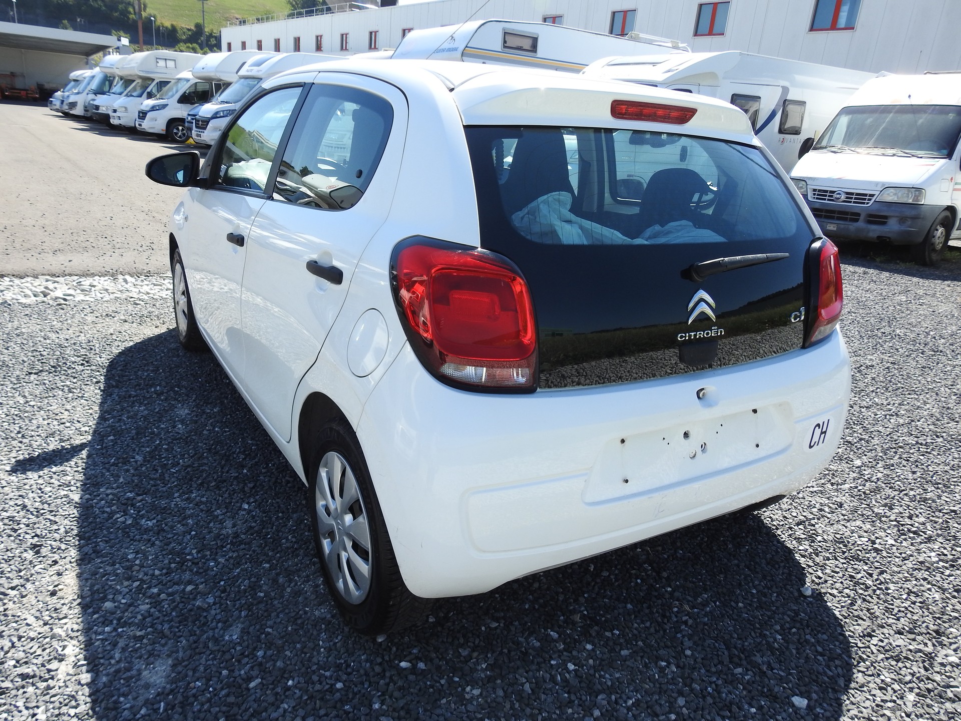 CITROEN C1 1.0 VTi Shine-showroom-element-3