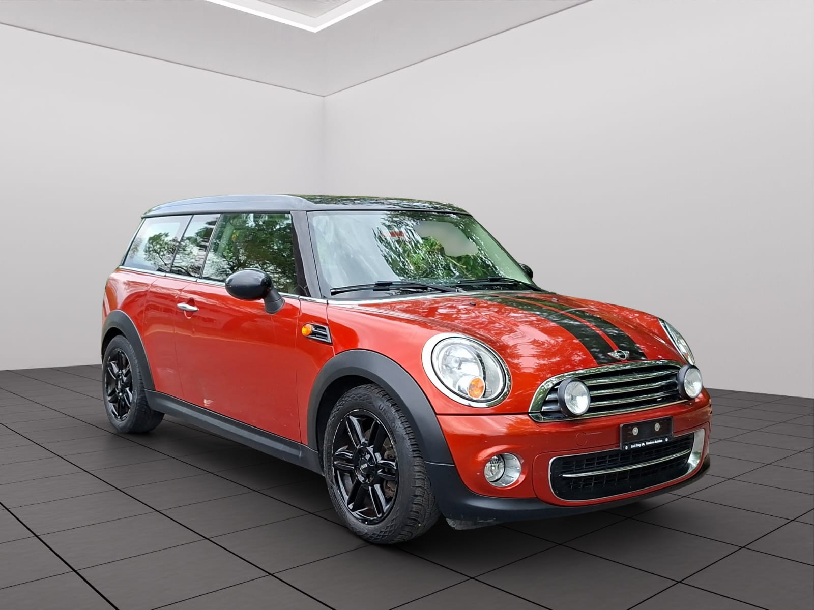 MINI Clubman Cooper-showroom-element-2