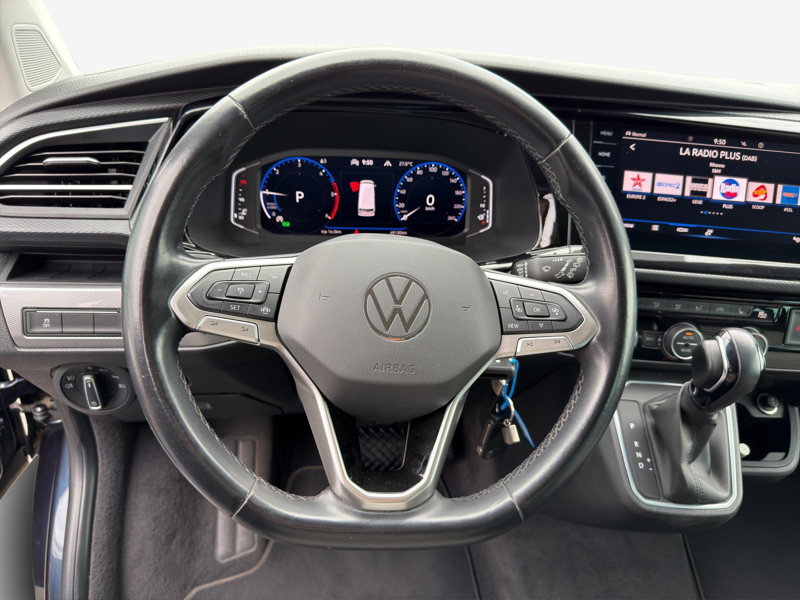 VW T6.1 Multivan 2.0 TDI Highline Liberty 4Motion DSG-image-9