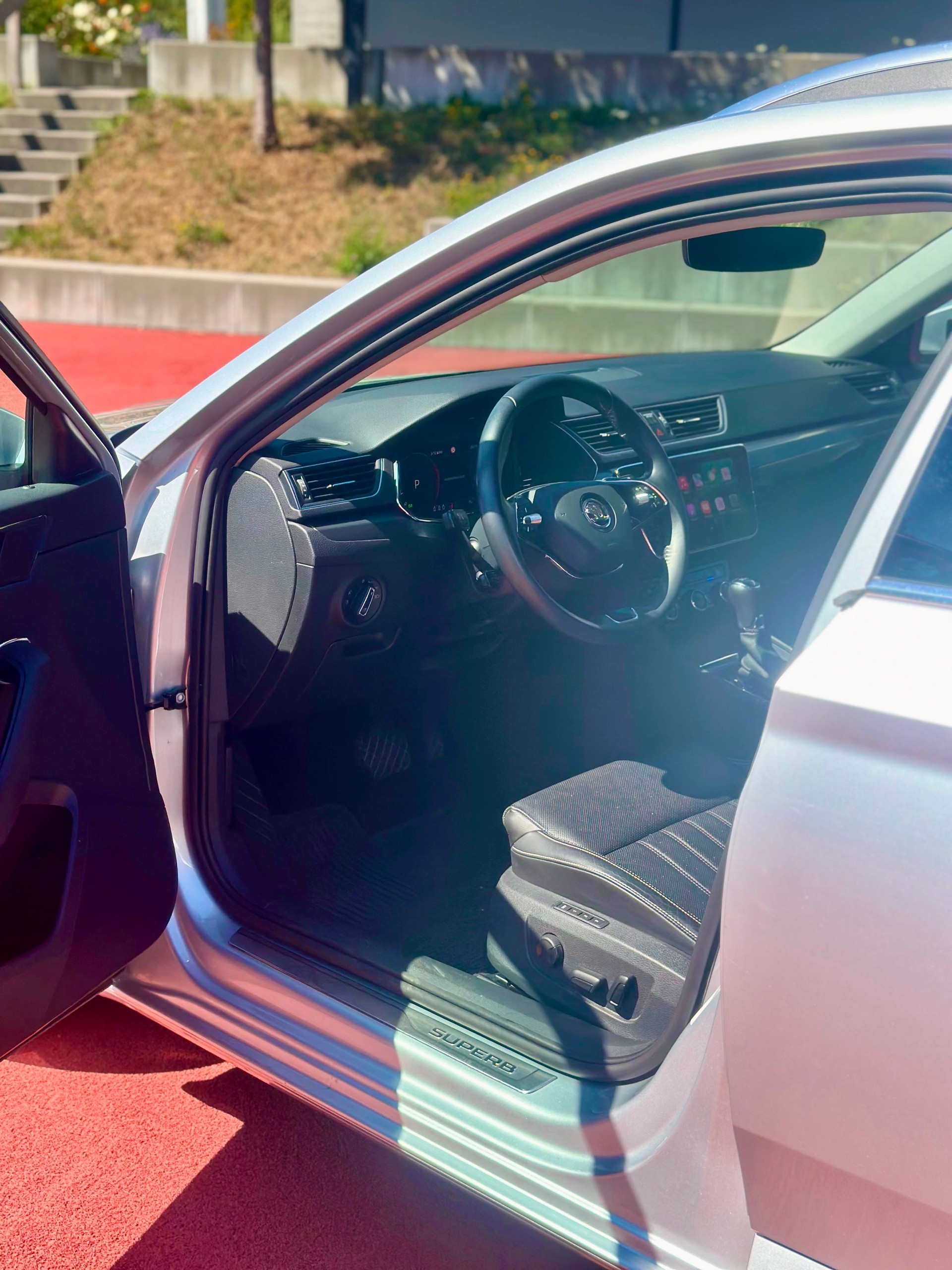 SKODA Superb 1.4 TSI Style PHEV DSC-image-10