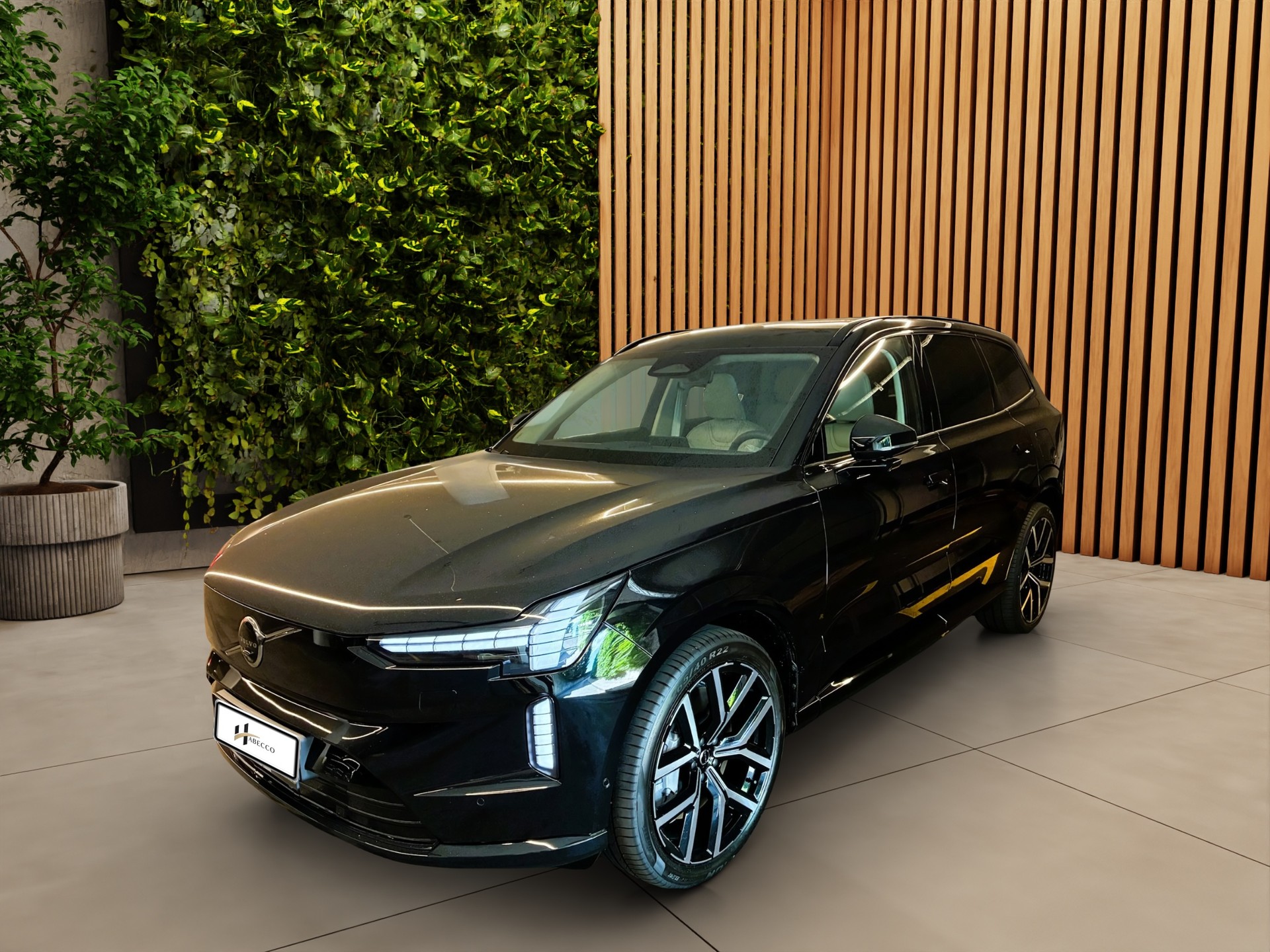 VOLVO Twin Performance Ultra 6P. AWD