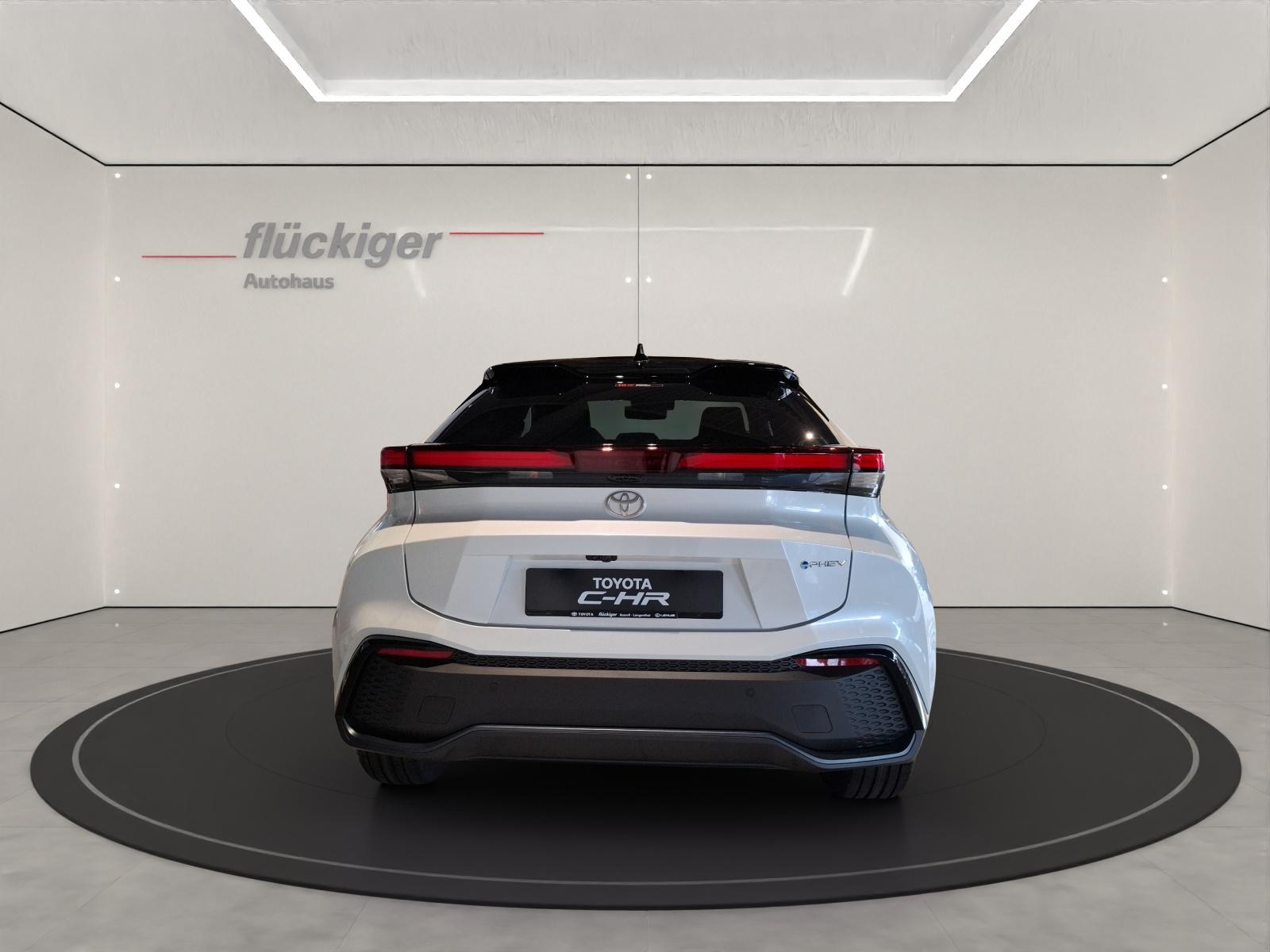 TOYOTA C-HR 2.0 PHEV Style-image-5