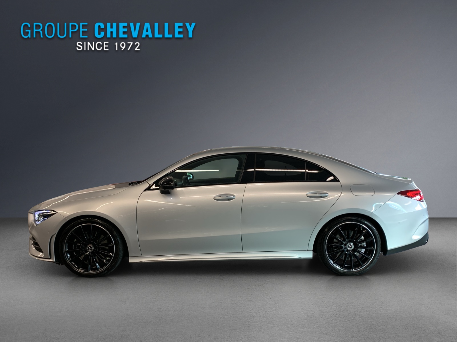 MERCEDES-BENZ CLA 250 4Matic AMG Line 7G-DCT-showroom-element-3