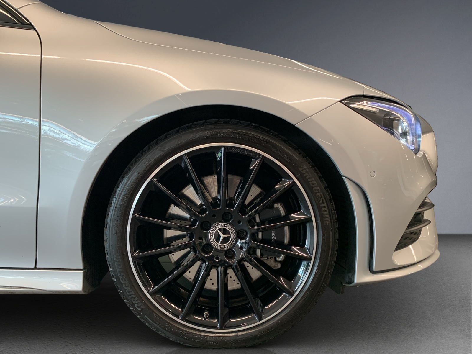 MERCEDES-BENZ CLA 250 4Matic AMG Line 7G-DCT-image-12