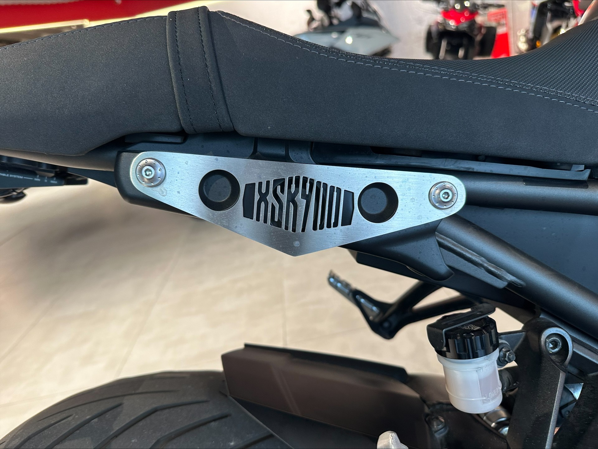 YAMAHA XSR 900 80 Black-image-5