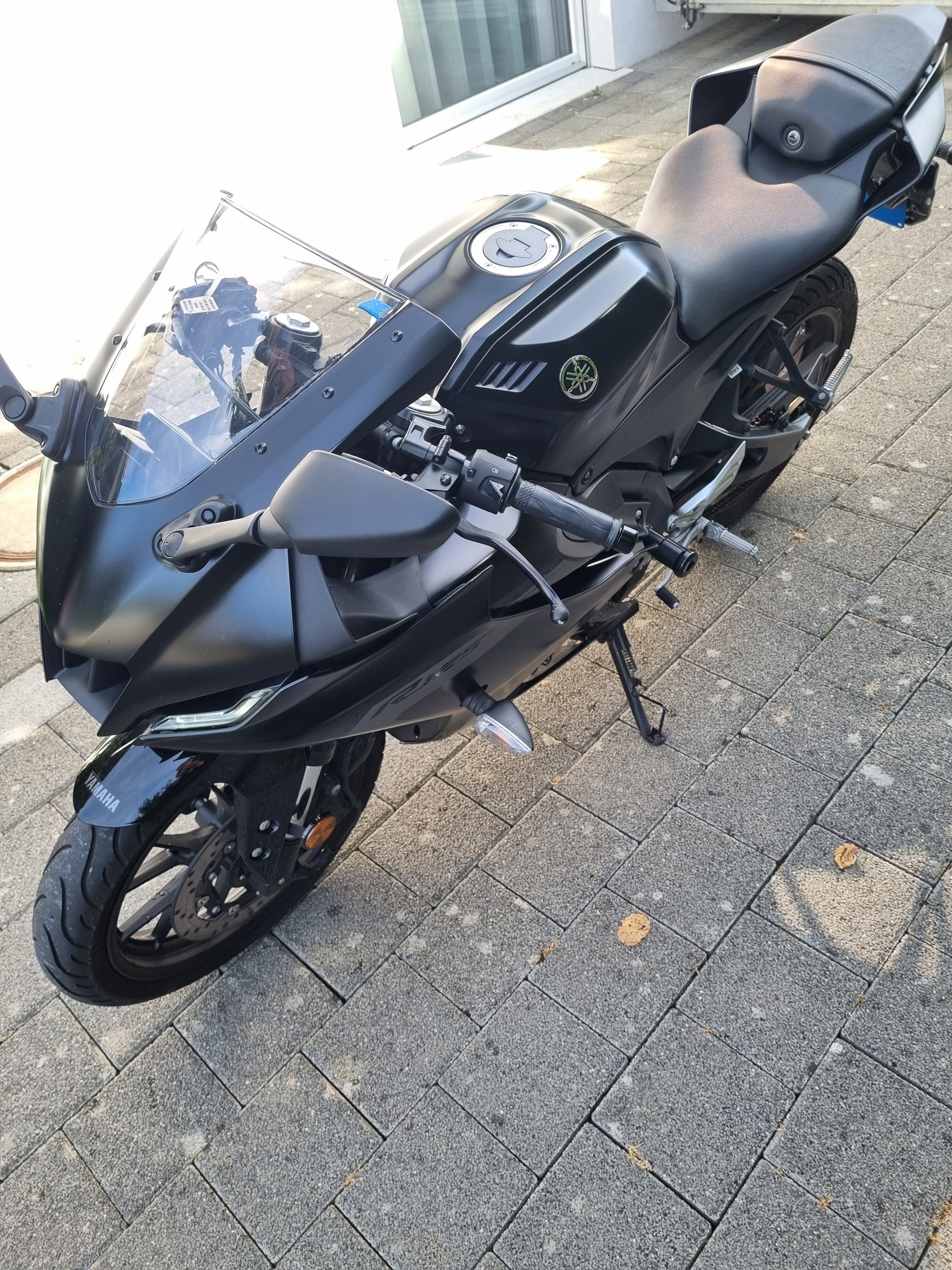 YAMAHA YZF-R 125 ABS-image-5