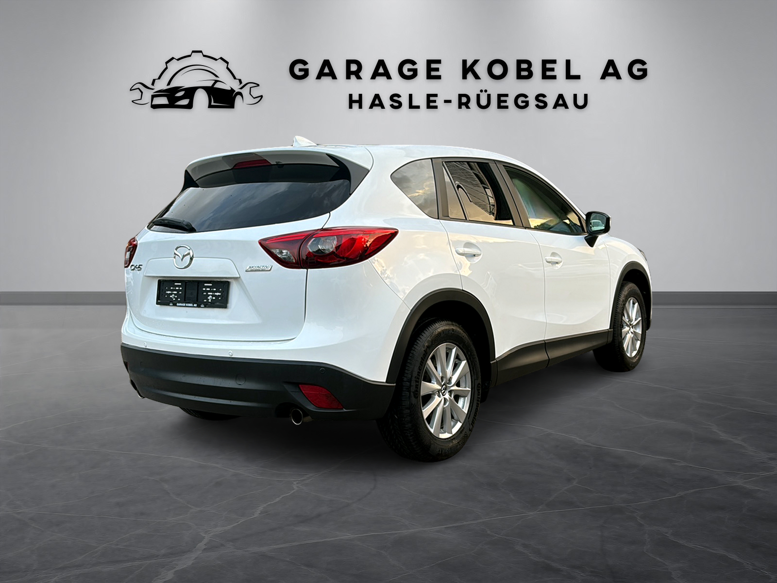 MAZDA CX-5 2.0 Ambition FWD-showroom-element-2