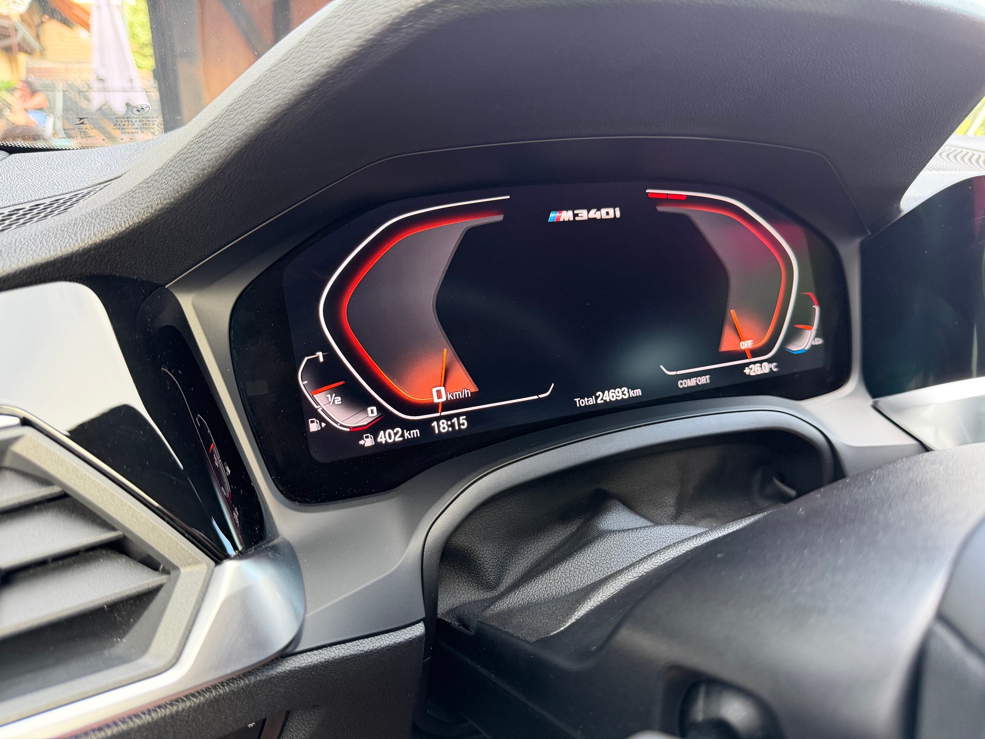 BMW M340i xDrive-image-5