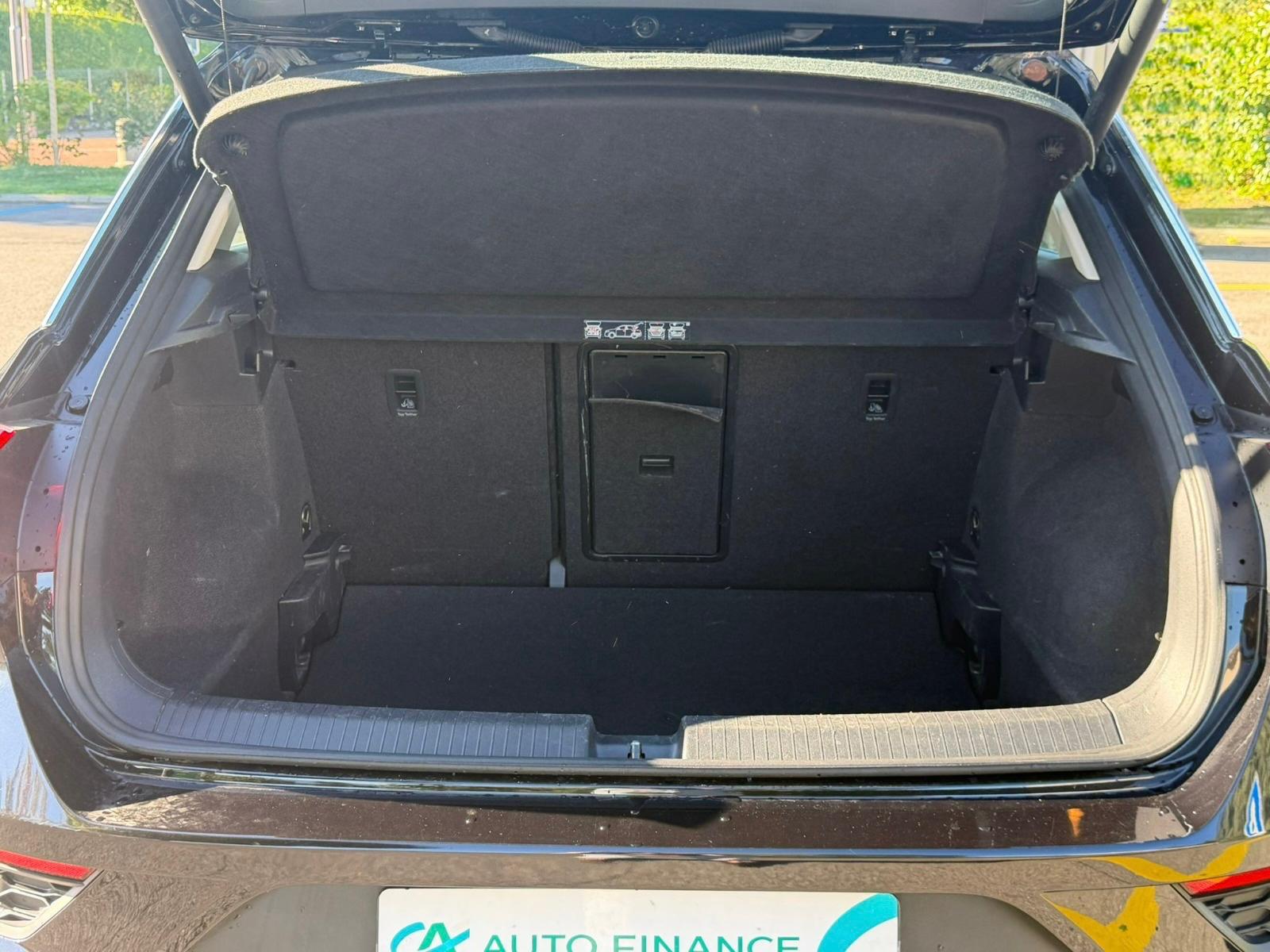 VW T-Roc 1.5 TSI EVO Advance DSG-image-31