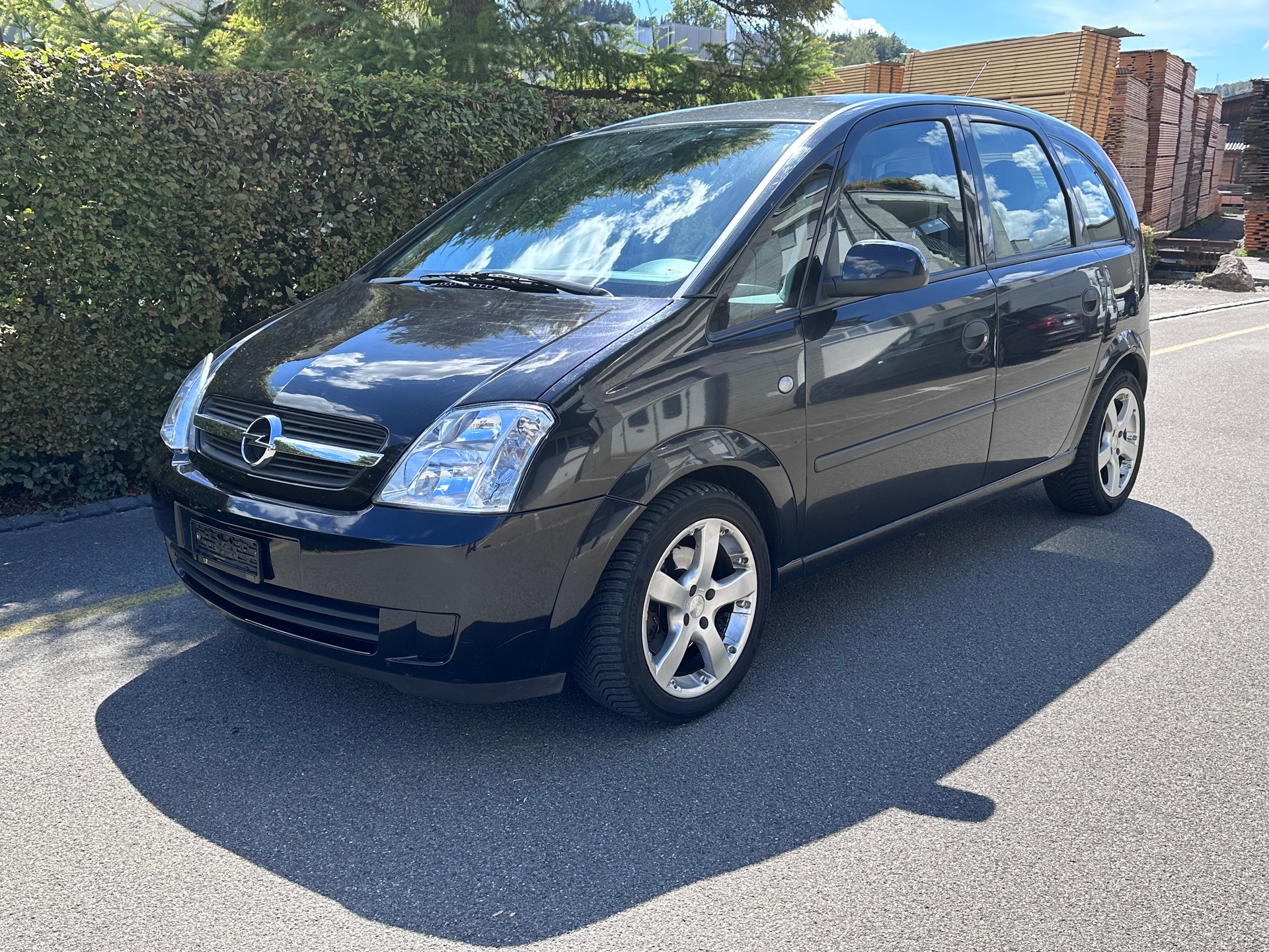 OPEL Meriva 1.8i 16V Cosmo