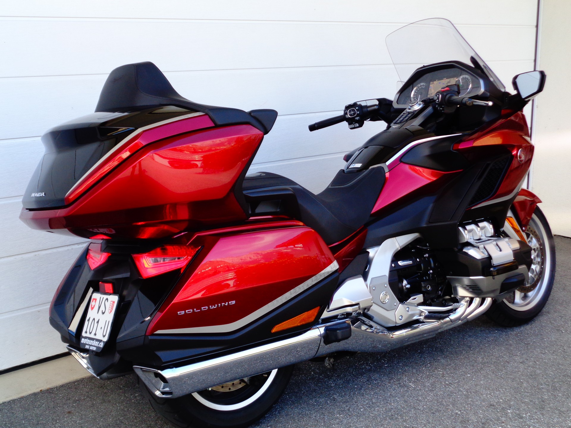 HONDA GL 1800 DA DCT Goldwing Tour-image-9