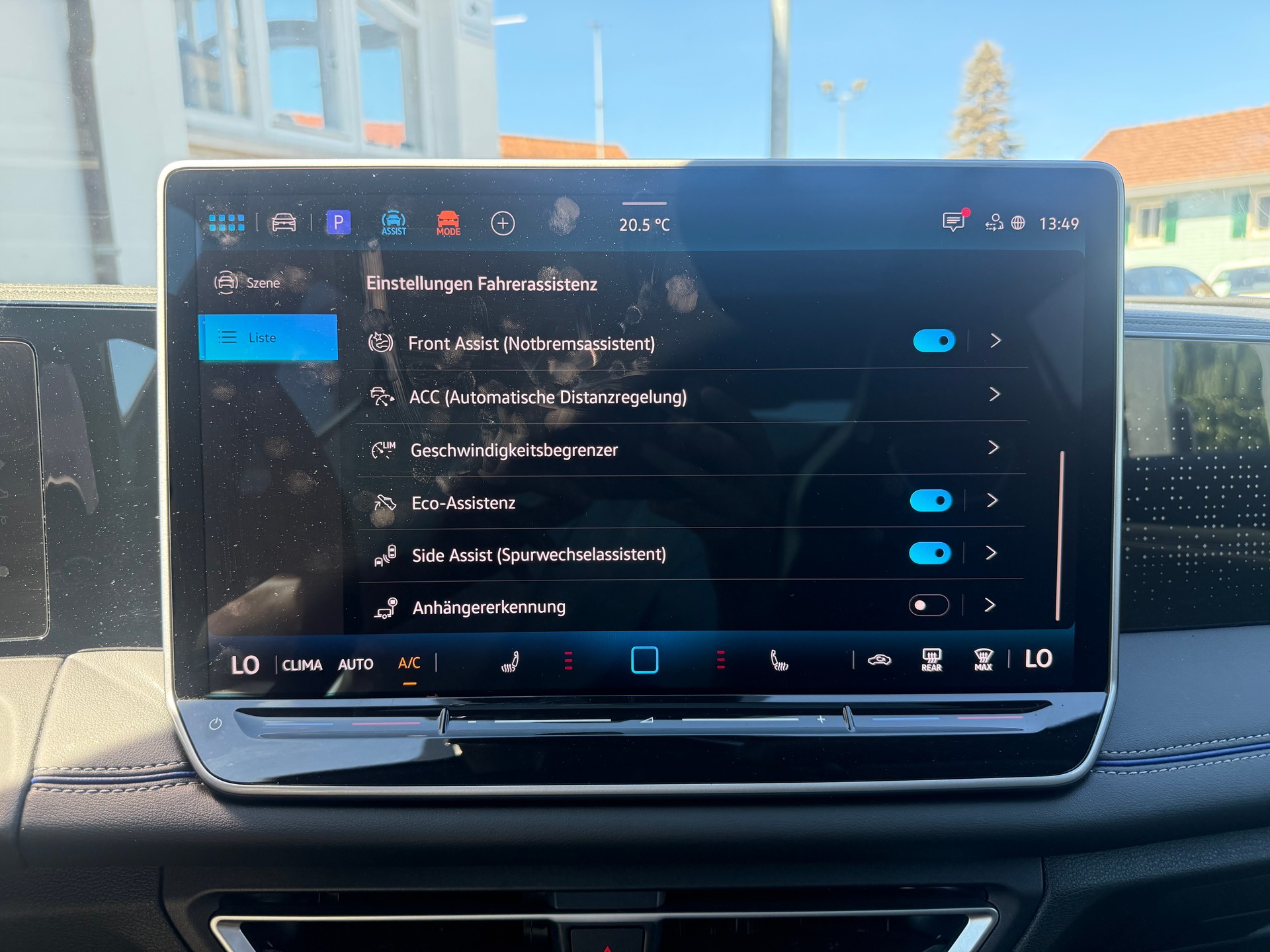 VW Tiguan 2.0 TSI R-Line DSG 4motion-image-21
