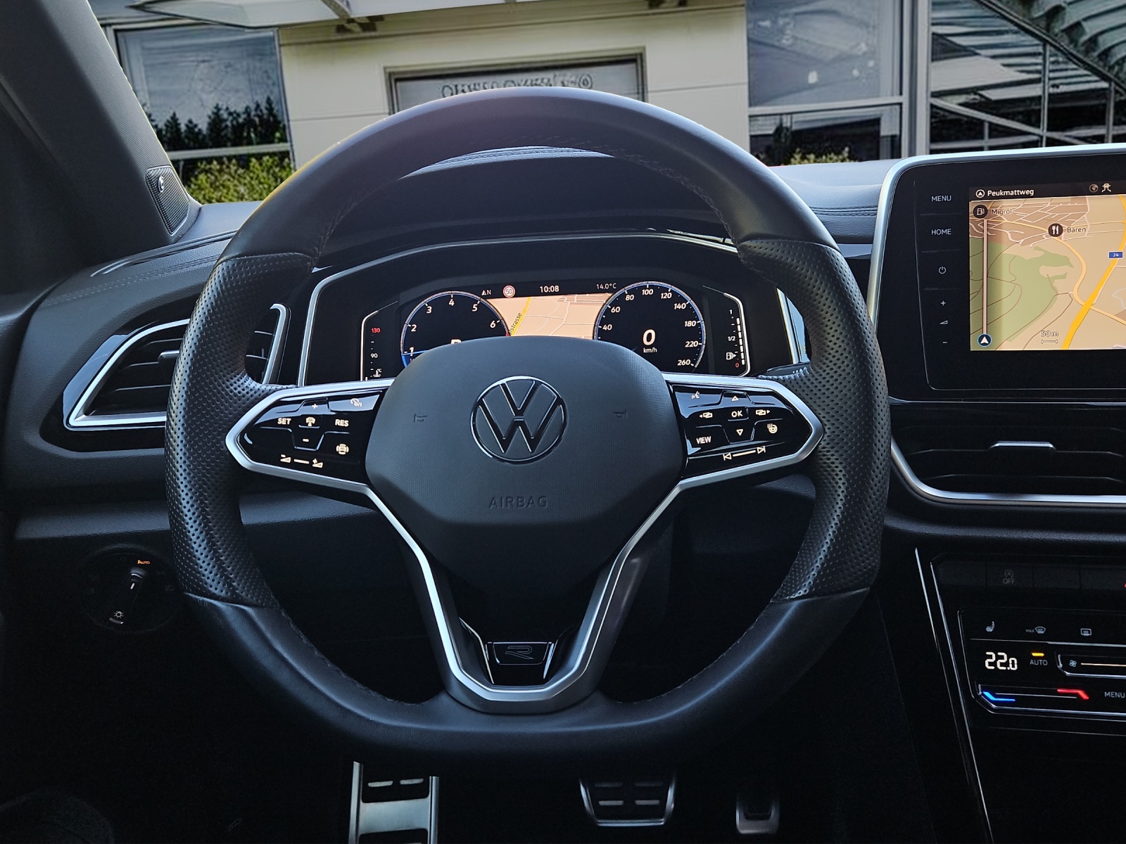VW T-Roc 1.5 TSI EVO R-Line DSG-image-12