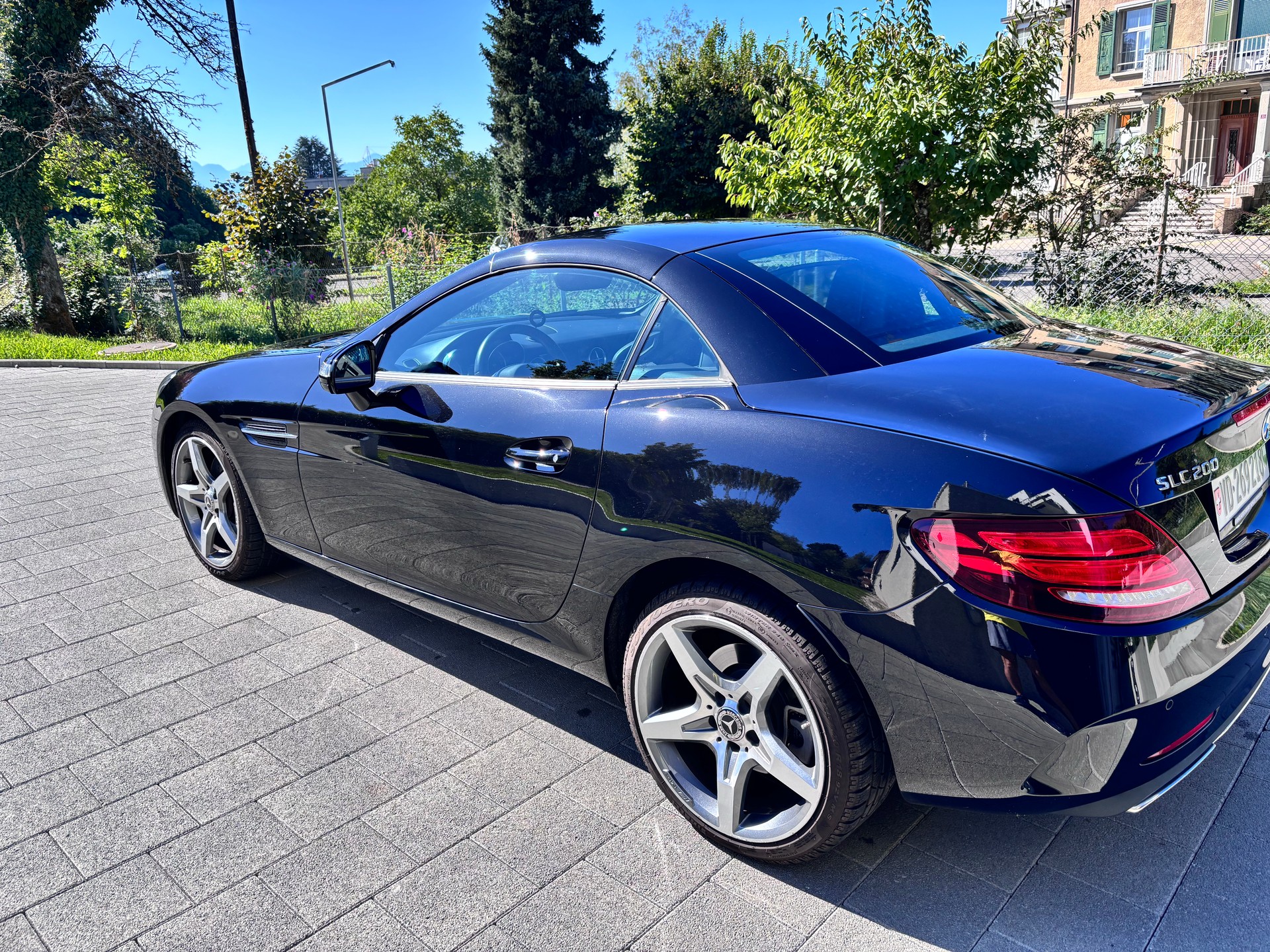 MERCEDES-BENZ SLC 200 AMG Line