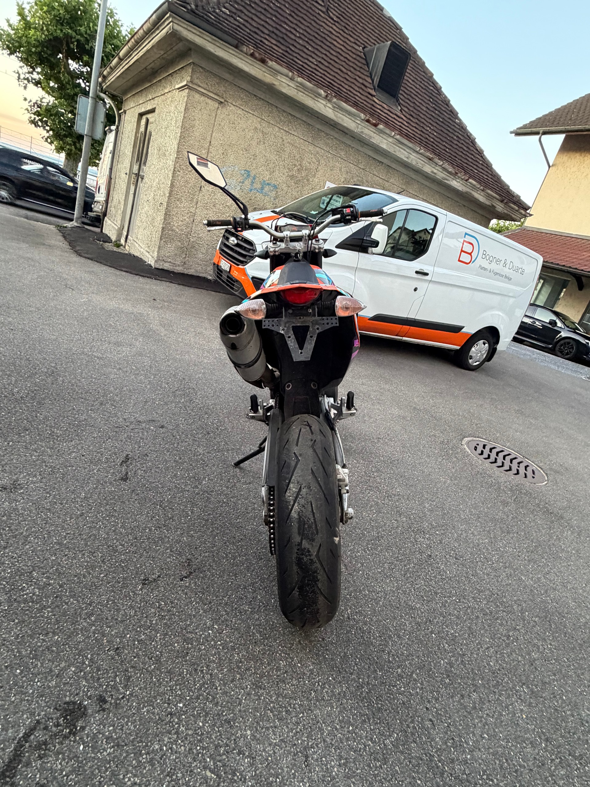 KTM 690 SMC (25kW)-image-2