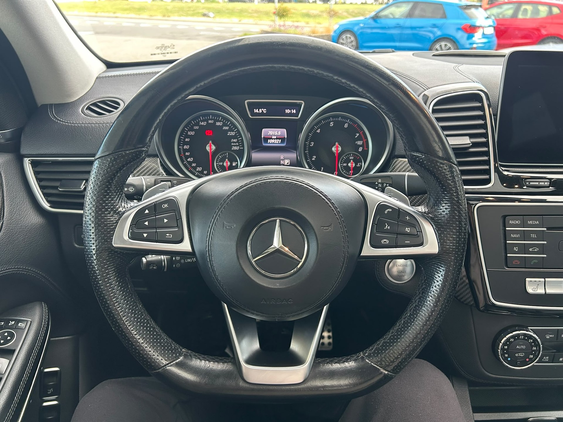 MERCEDES-BENZ GLS 500 4Matic 9G-Tronic-image-9