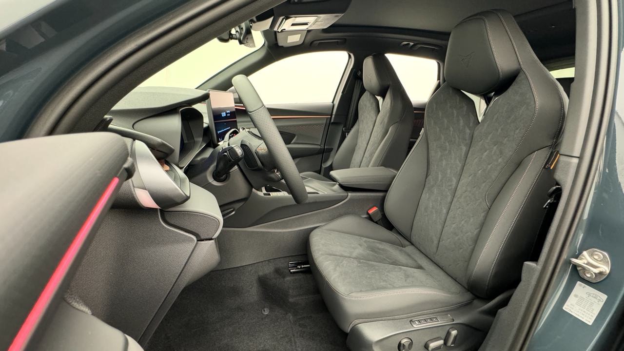 CUPRA Terramar 1.5 eHybrid DSG VZ-image-4