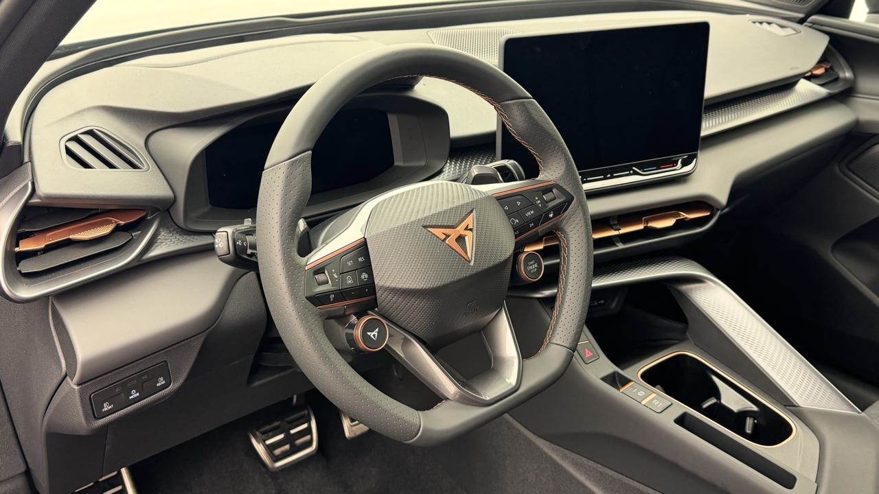 CUPRA Terramar 1.5 eHybrid DSG VZ-image-6