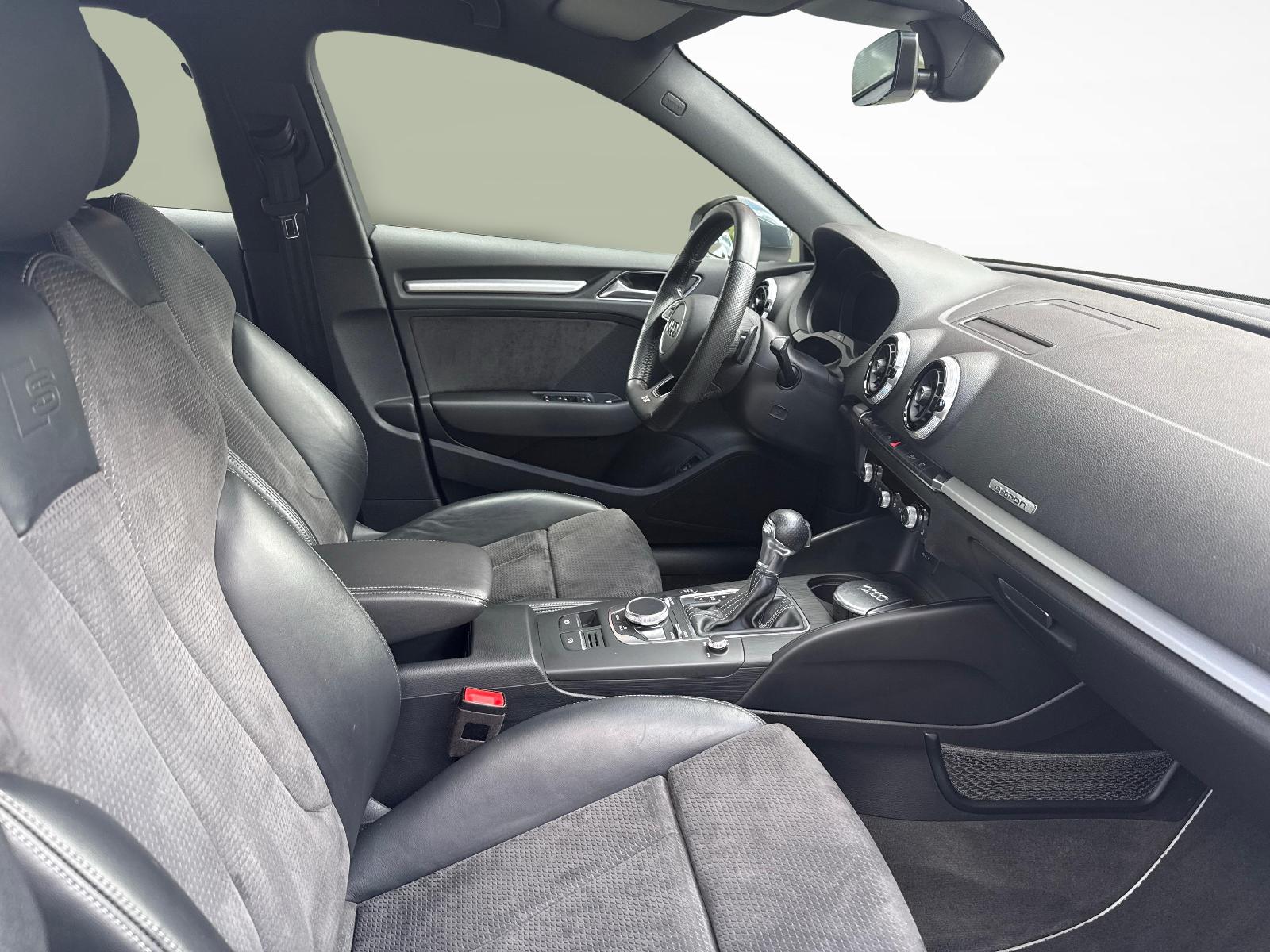 AUDI A3 Sportback 1.4 40 e-tron Sport S-Tronic-image-9