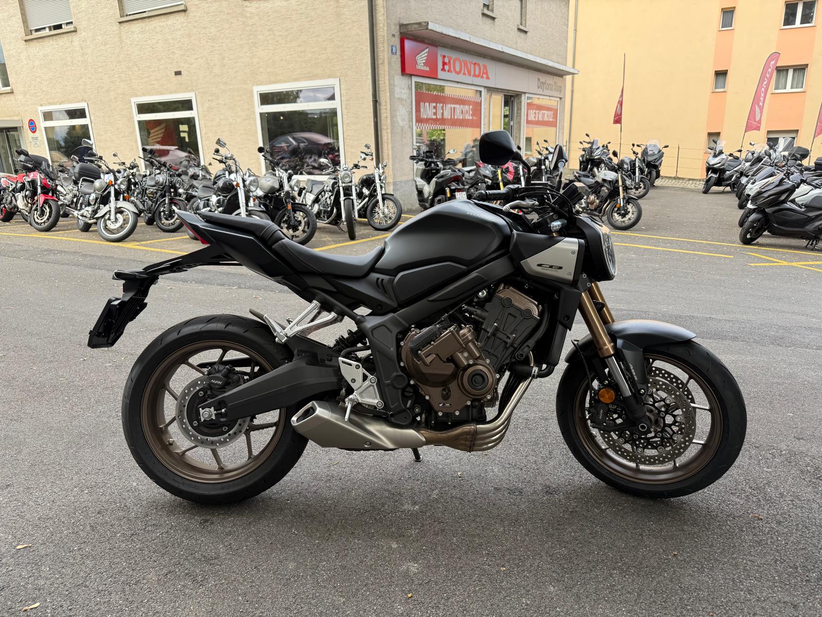HONDA CB 650 R E-Clutch-image-3