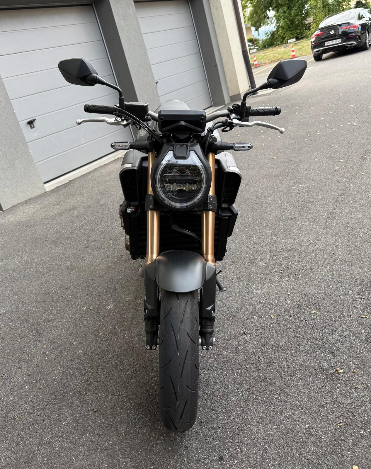 HONDA CB 650 R E-Clutch-image-6