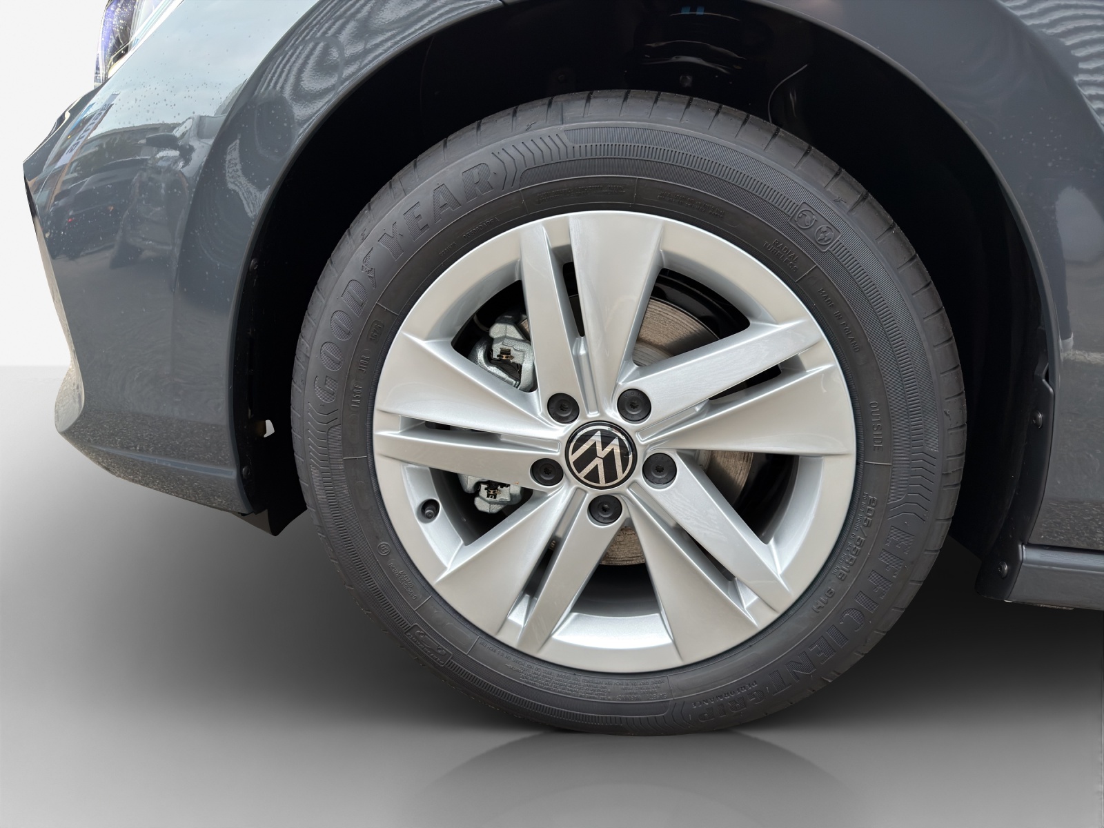 VW Golf 1.5 e TSI mHEV Trend DSG-image-13