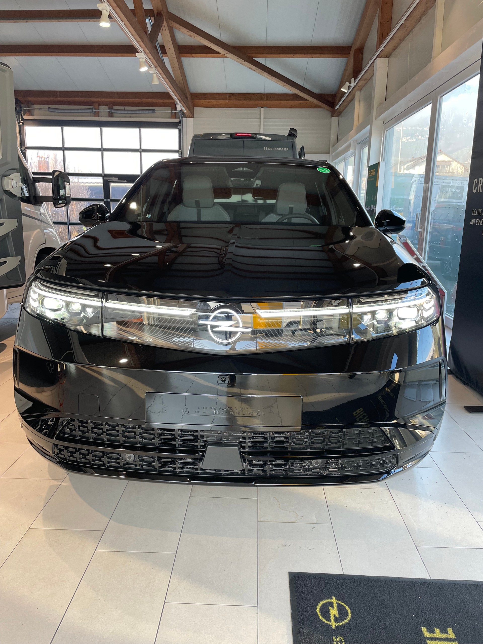 OPEL Grandland Elektro 73kWh GS-showroom-element-2