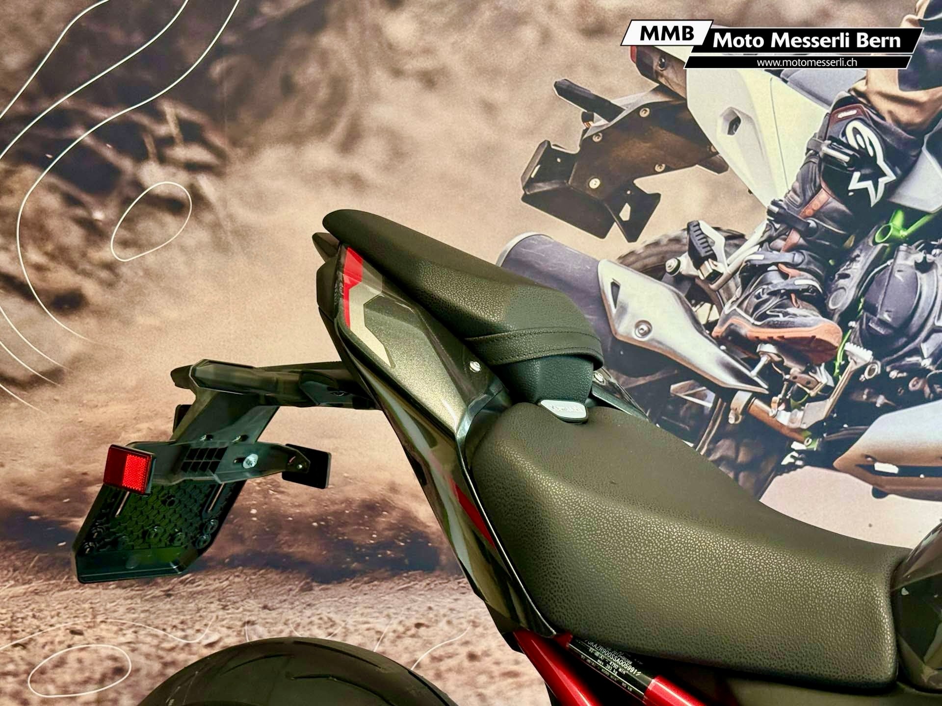 KAWASAKI Z 900-image-12