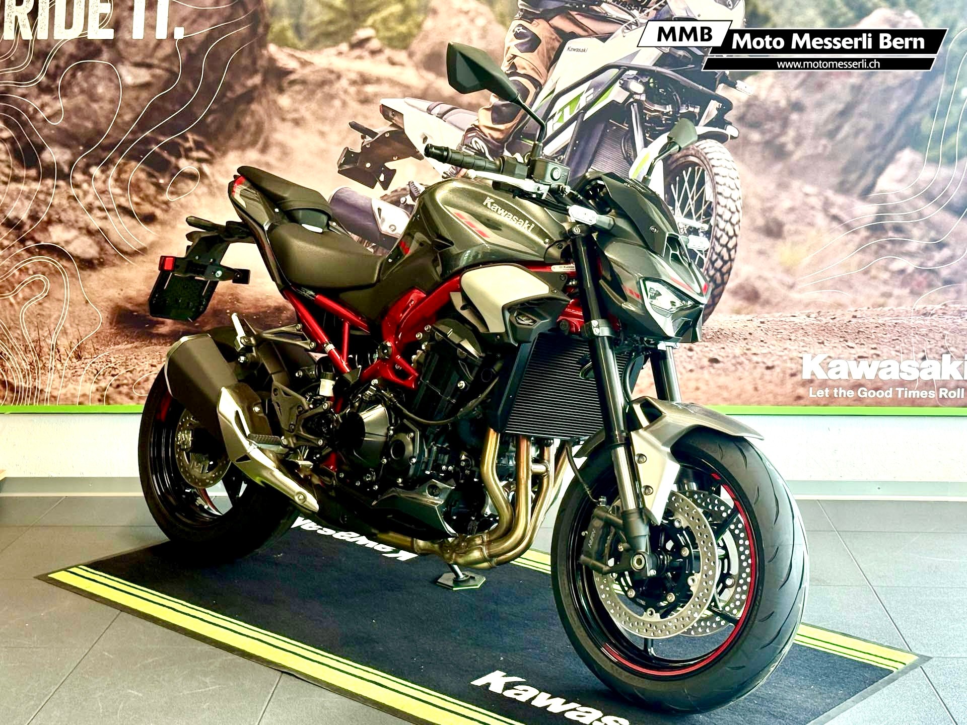 KAWASAKI Z 900
