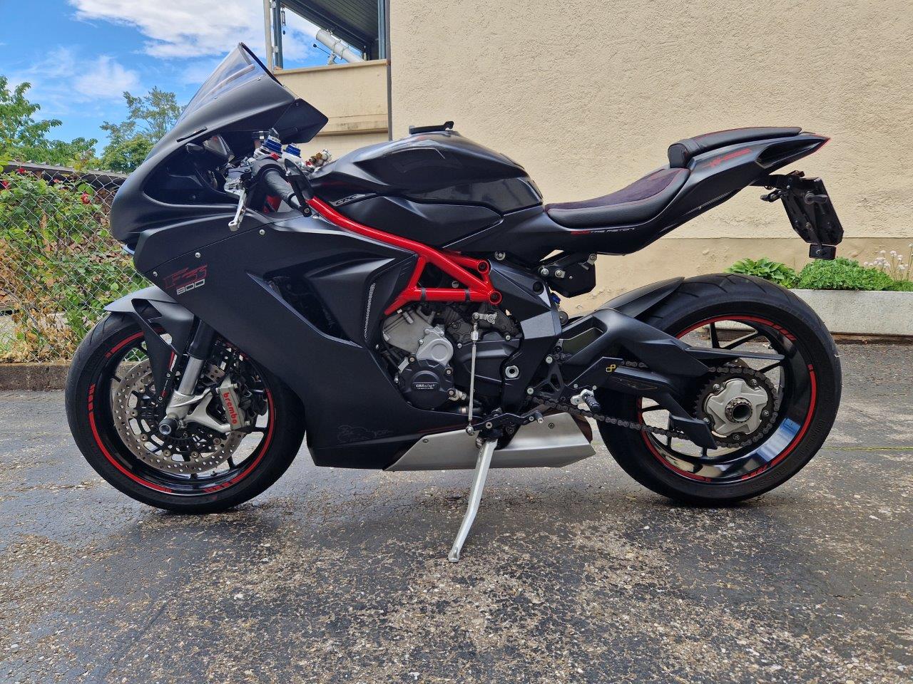 MV AGUSTA F3 800 ABS-image-3