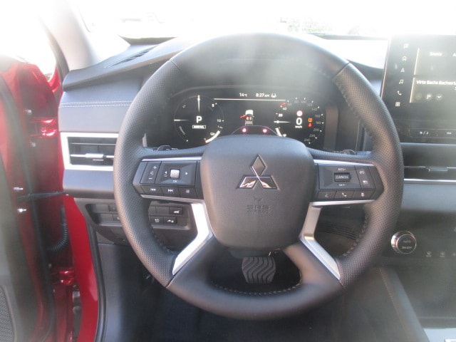 MITSUBISHI Outlander 2.4 PHEV Intense 4WD Automatic-image-8