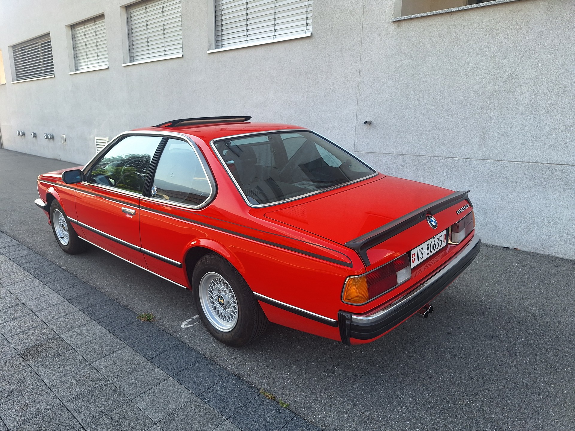 BMW 635csi-image-5
