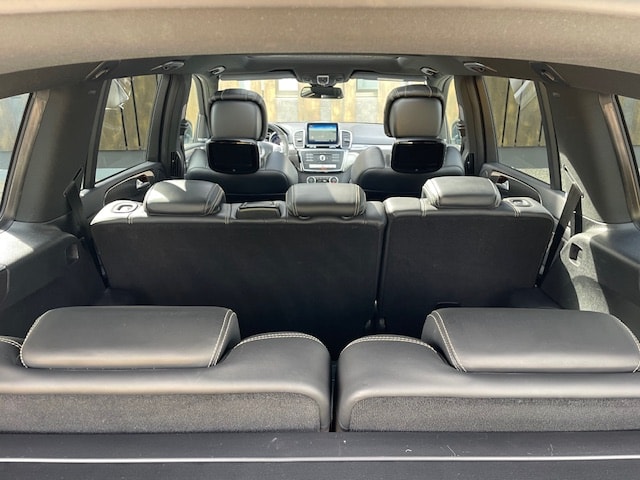 MERCEDES-BENZ GLS 63 AMG 4Matic Speedshift Plus 7G-Tronic-image-28
