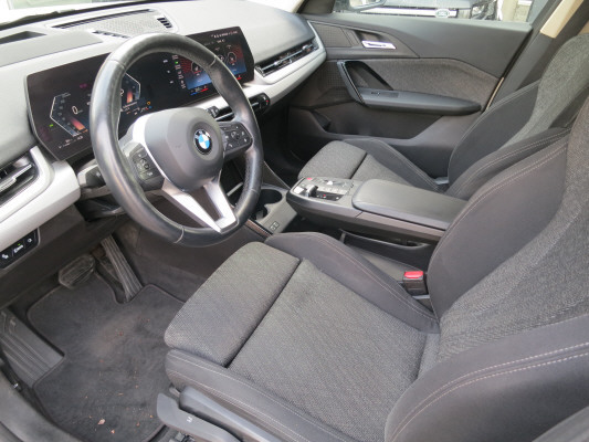 BMW X1 xDrive 20d 48V-image-7