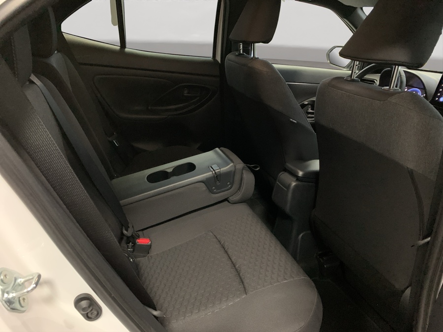 TOYOTA Yaris Cross 1.5 Trend AWDi e-CVT-image-9