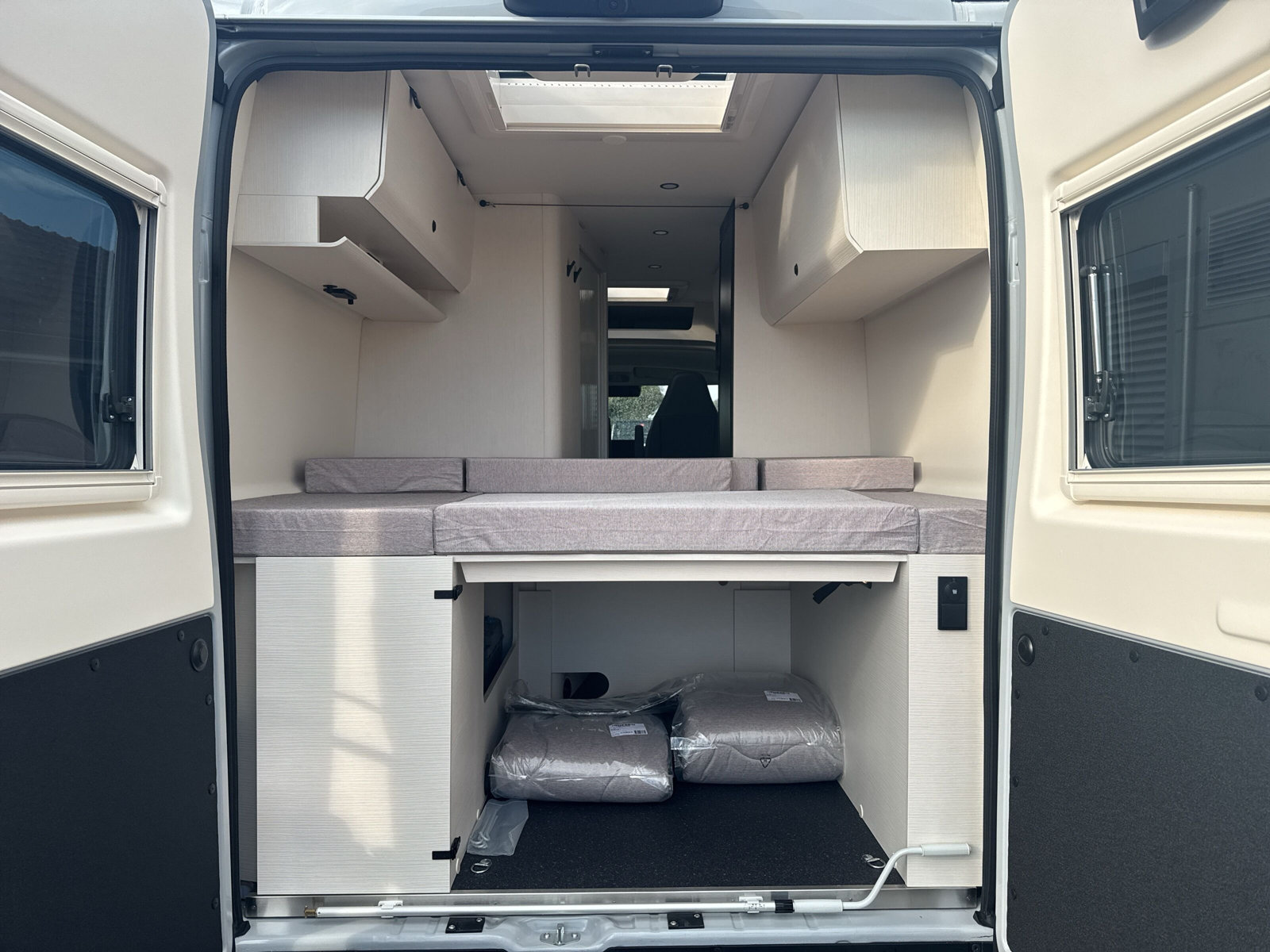 TOURNE MOBIL 6.0 - 180 PS SELECT / Heavy / Automat-image-8