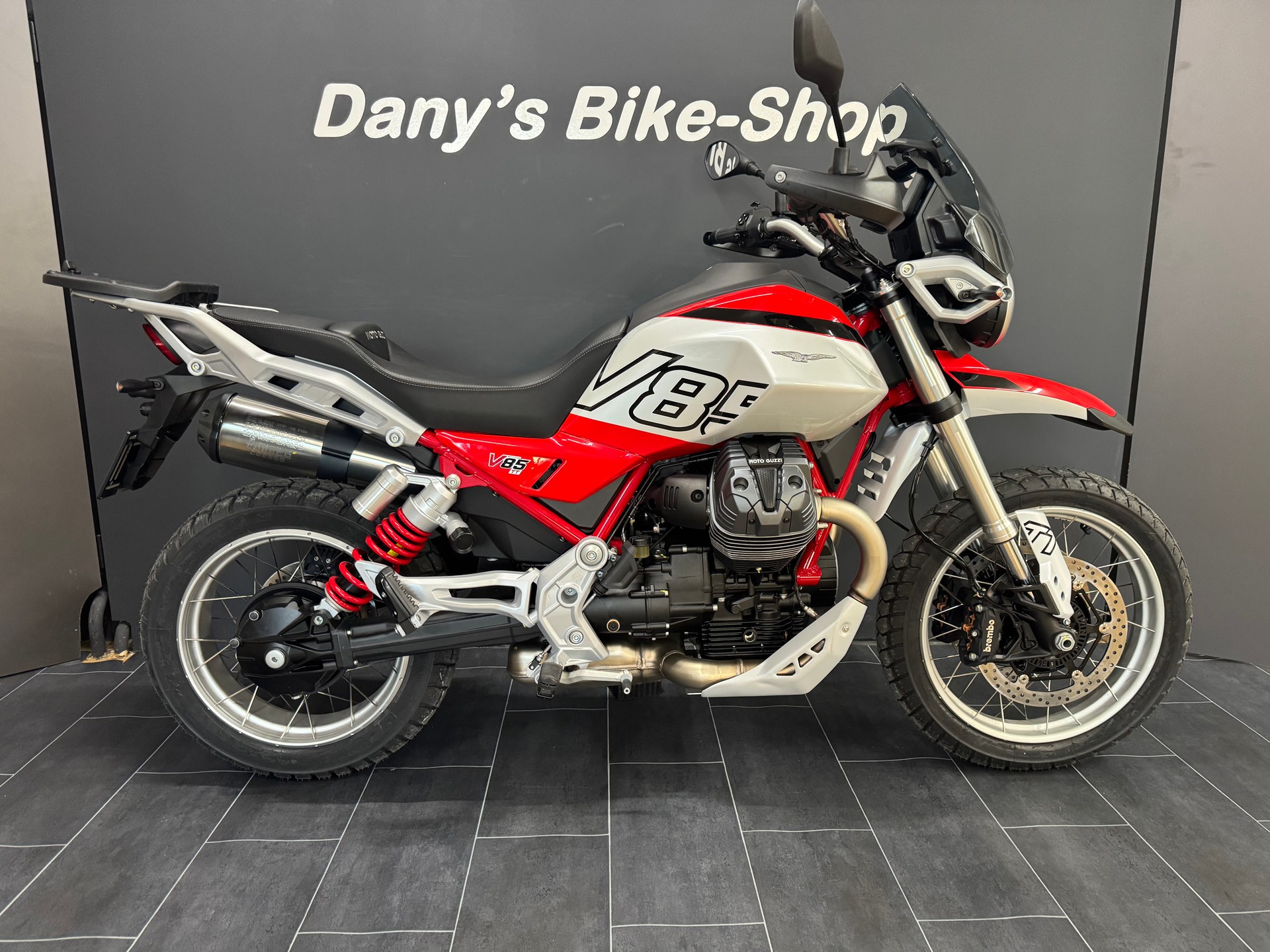 MOTO GUZZI V85 TT E5+ (35kW/59kW)-image-2