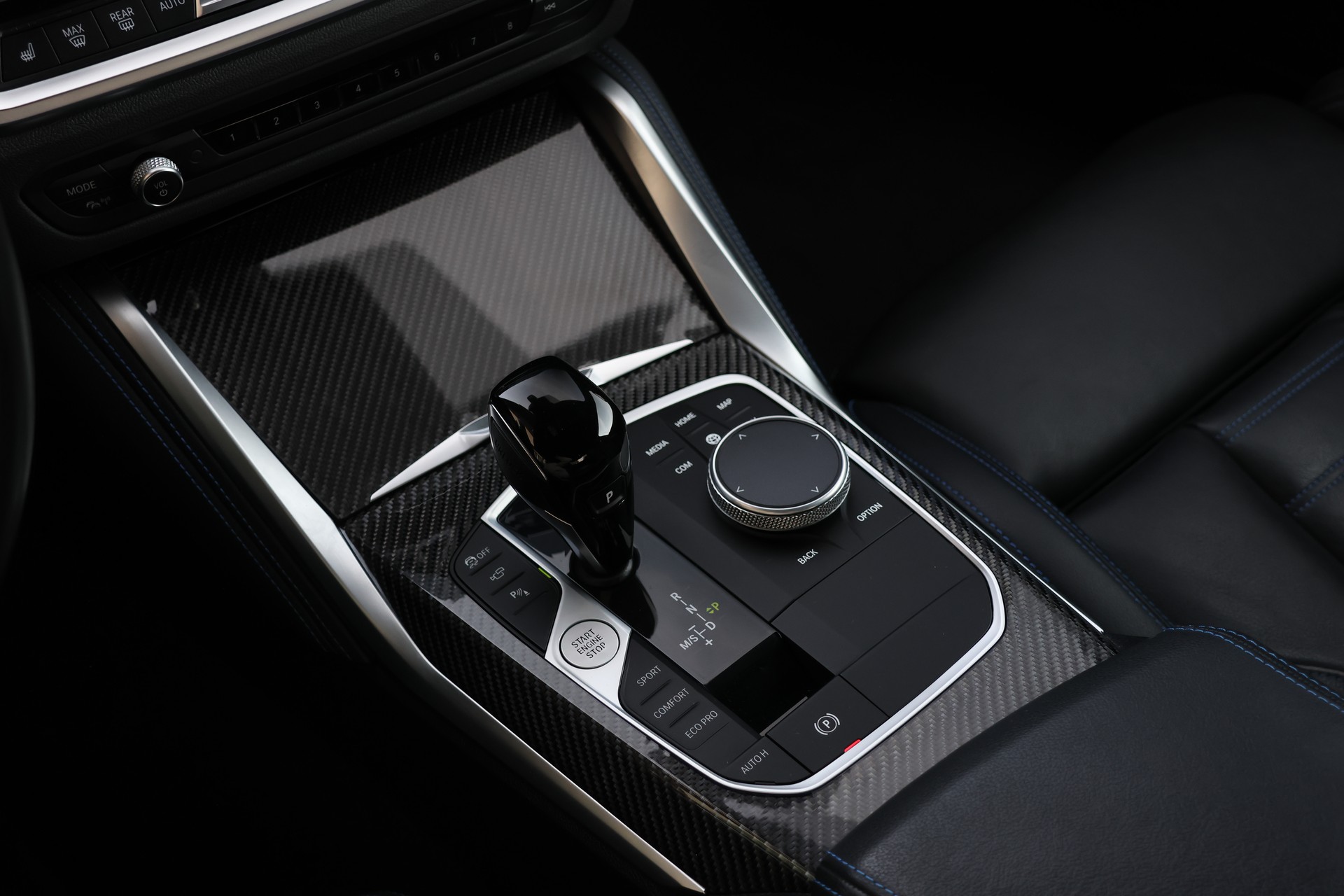 BMW M440i xDrive 48V Coupé Steptronic (CH)-image-13