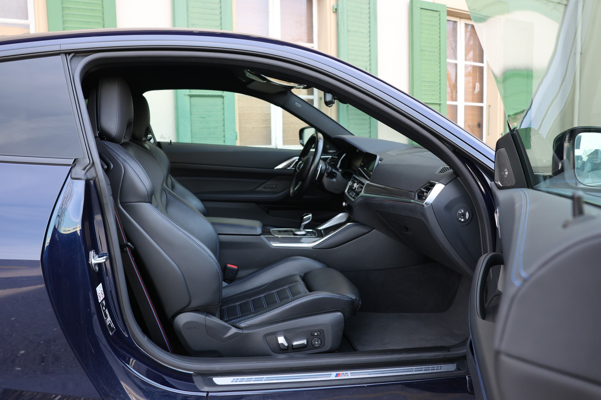 BMW M440i xDrive 48V Coupé Steptronic (CH)-image-9