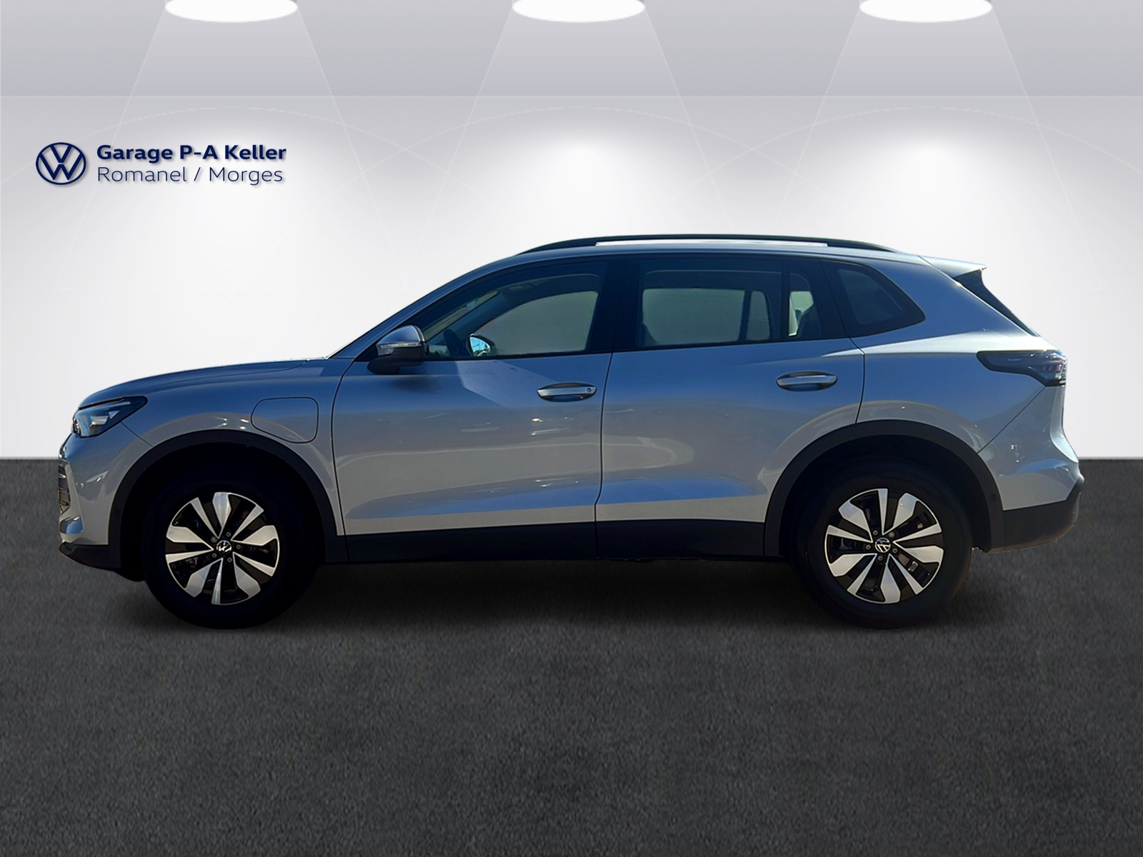 VW Tiguan Life1.5TSI Hybride 204CH DSG-showroom-element-1
